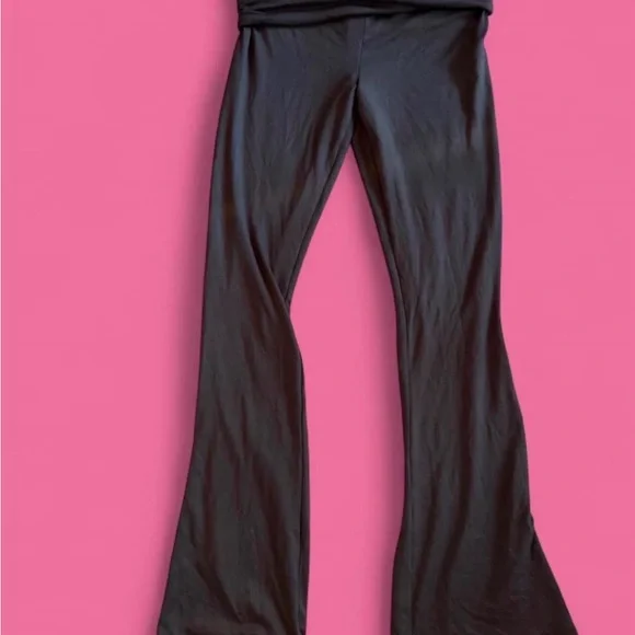 Y2K styled bundle - Picture 7 of 7